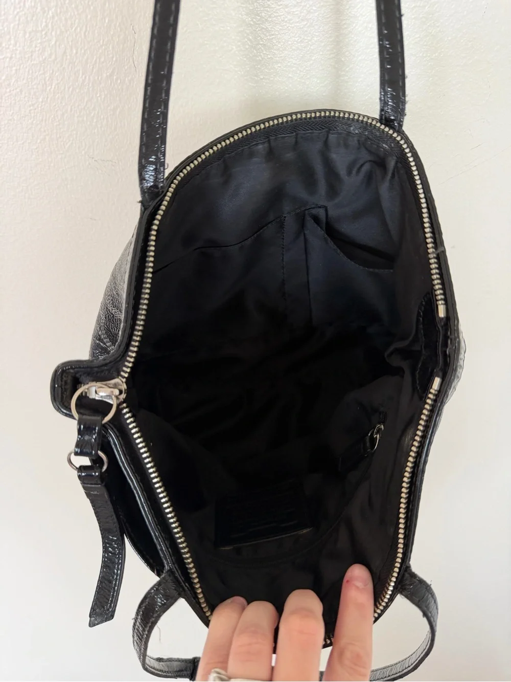COACH F19198 Signature Sis Stitch Black Patent Leather Medium Tote Shoulder Bag